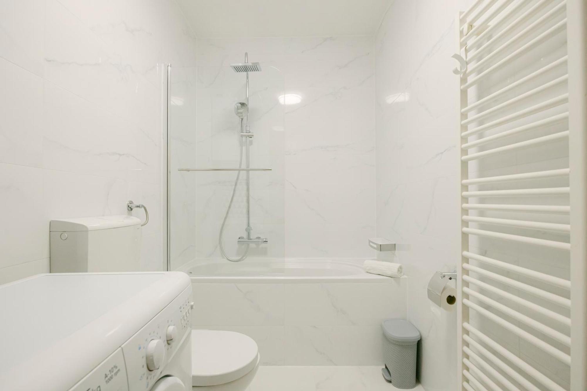 Ladenta Apartman*** Zagreb Luaran gambar